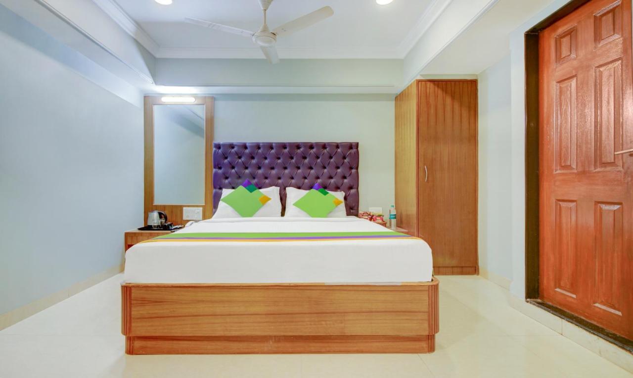 Hotel Treebo Trend Cruz Royale Santacruz West Mumbai Exterior foto