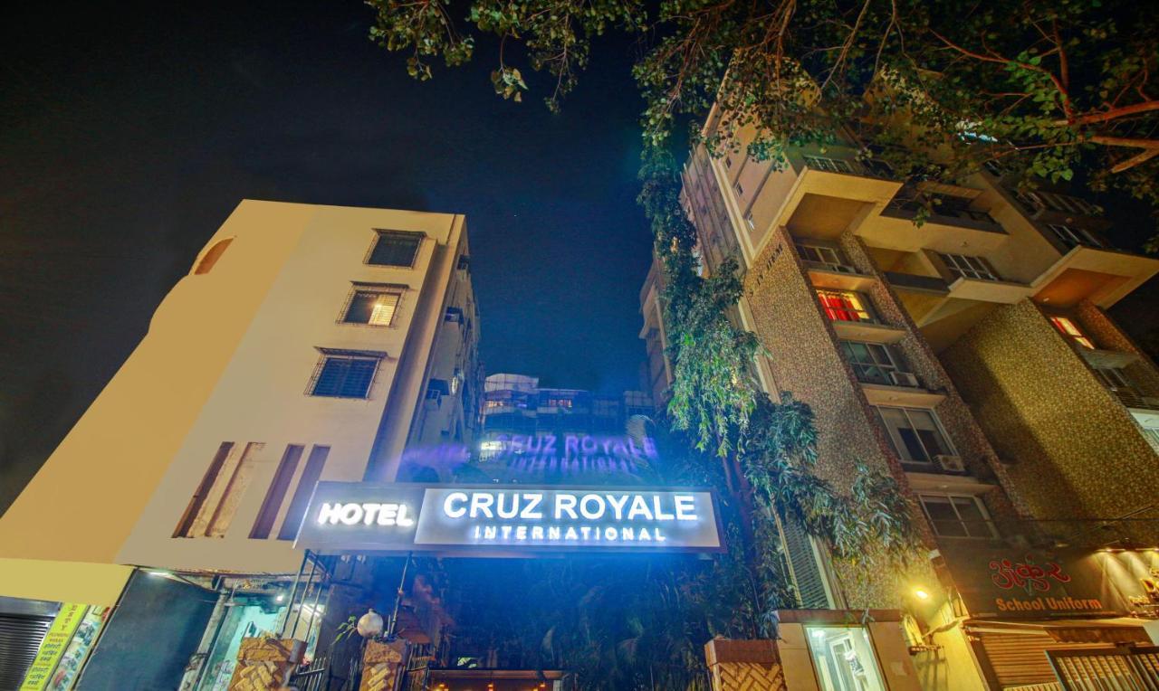 Hotel Treebo Trend Cruz Royale Santacruz West Mumbai Exterior foto