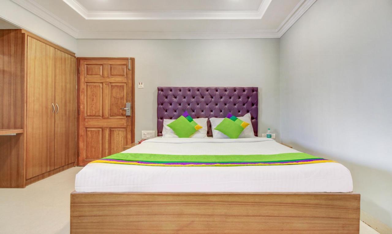 Hotel Treebo Trend Cruz Royale Santacruz West Mumbai Exterior foto